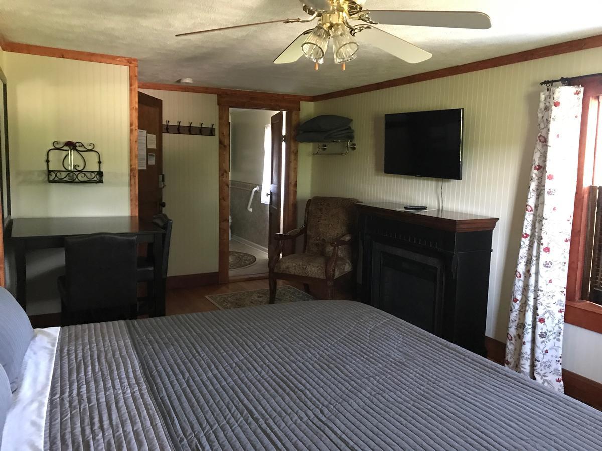 Hocking Hills Inn 로건 외부 사진