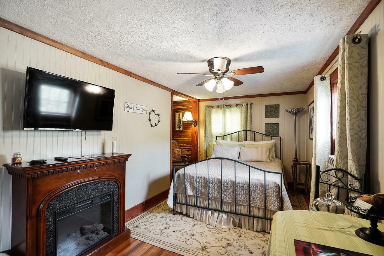 Hocking Hills Inn 로건 외부 사진